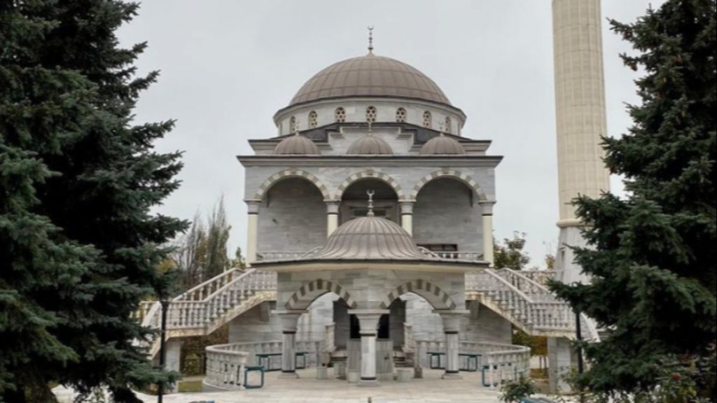 Mariupol’deki caminin bombalanmadığı belirtildi