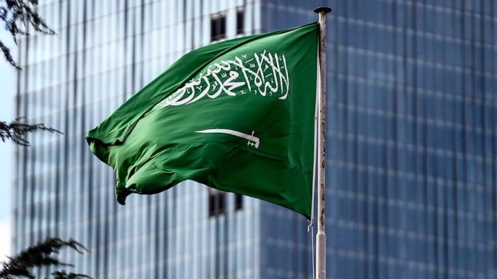 Suudi Arabistan maske şartı dışındaki koronavirüs tedbirlerini kaldırdı