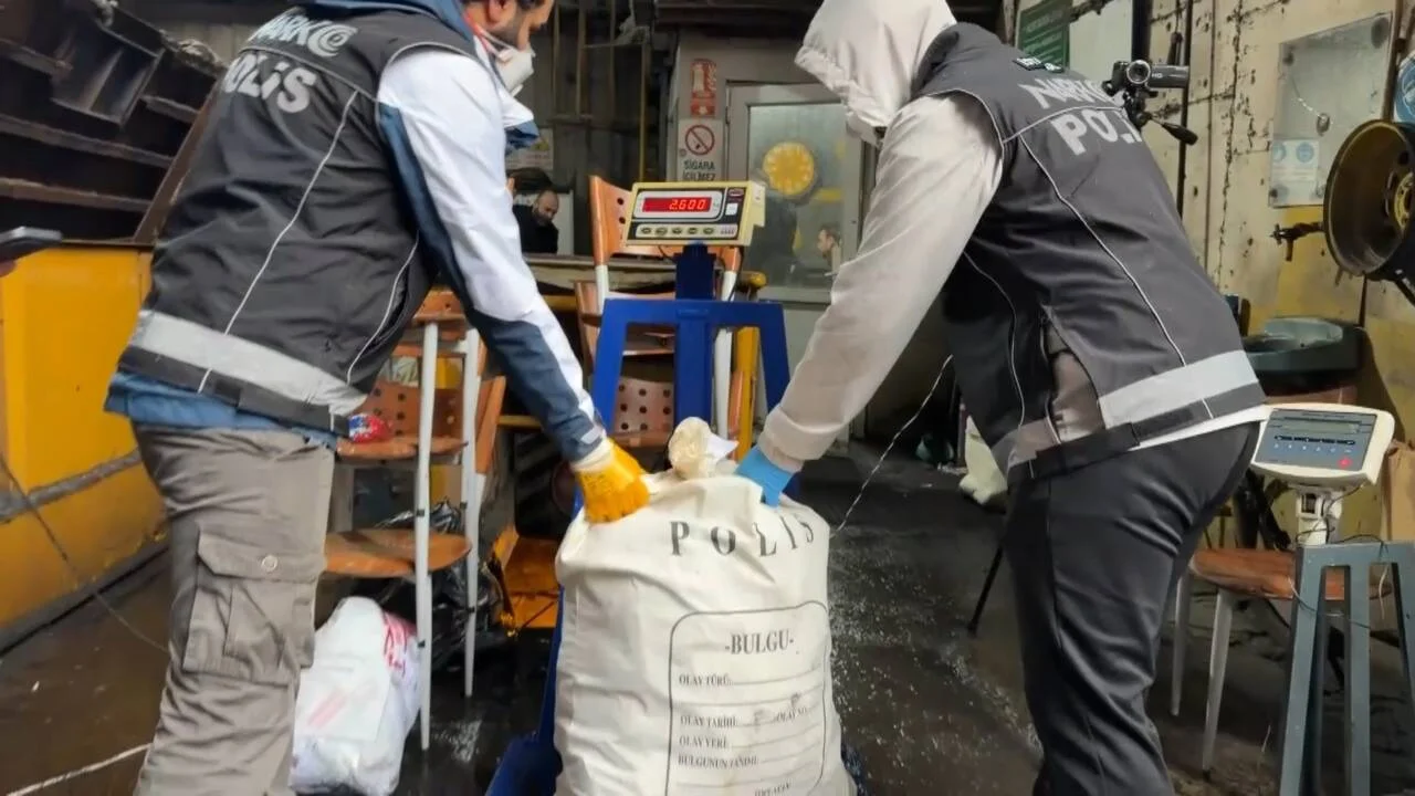 İstanbul’da 10 ton uyuşturucu yakılarak imha edildi