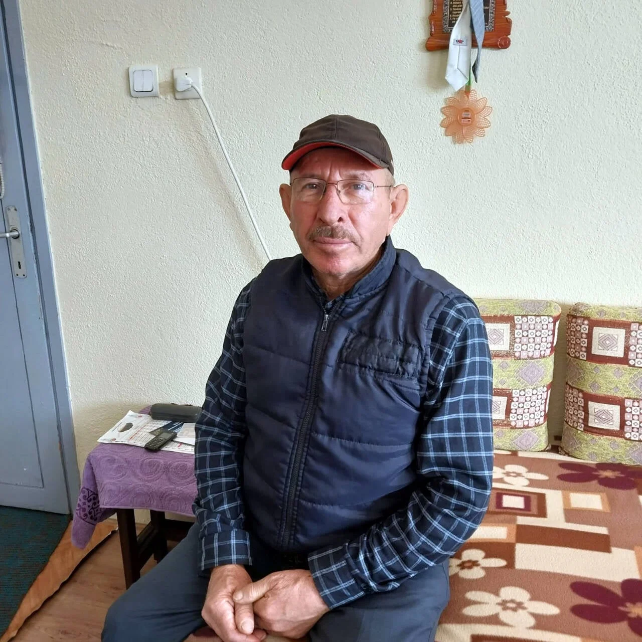 Mekke’de oğlunun kabrinde fenalaşan baba öldü