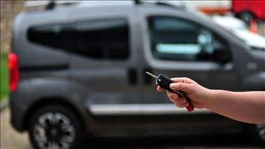 Sahte ekspertiz raporlarıyla araç satışına 14 gözaltı