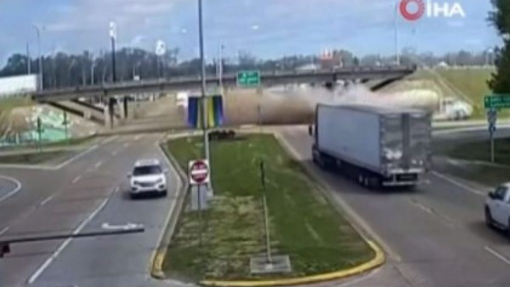 ABD’de kontrolden çıkan tır, setten inerek yola daldı