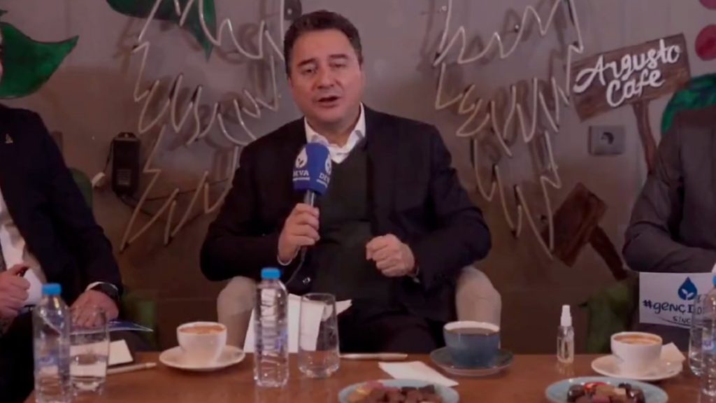 Ali Babacan: Suriyelileri göndermeye uluslararası hukuk izin vermez