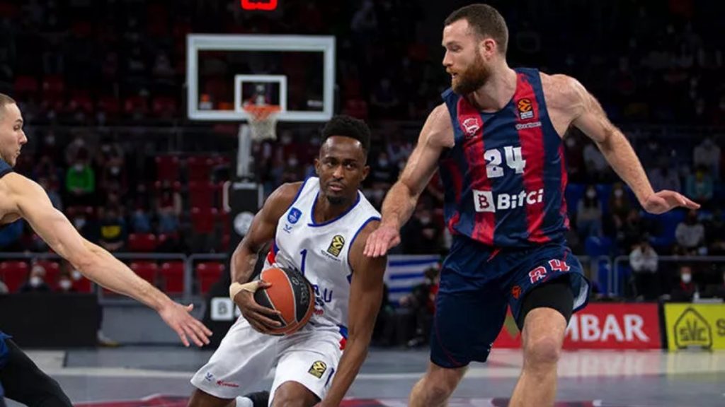 Anadolu Efes, deplasmanda Baskonia’ya kaybetti