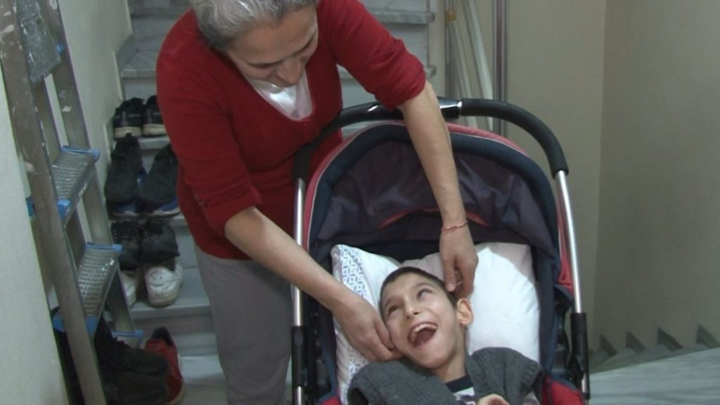 Avcılar’da engelli pusetini araca almayan şoför: Daha fazla yolcu alacağım