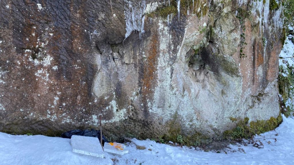 Bartın’da 2 asker dinamitle define ararken yakalandı