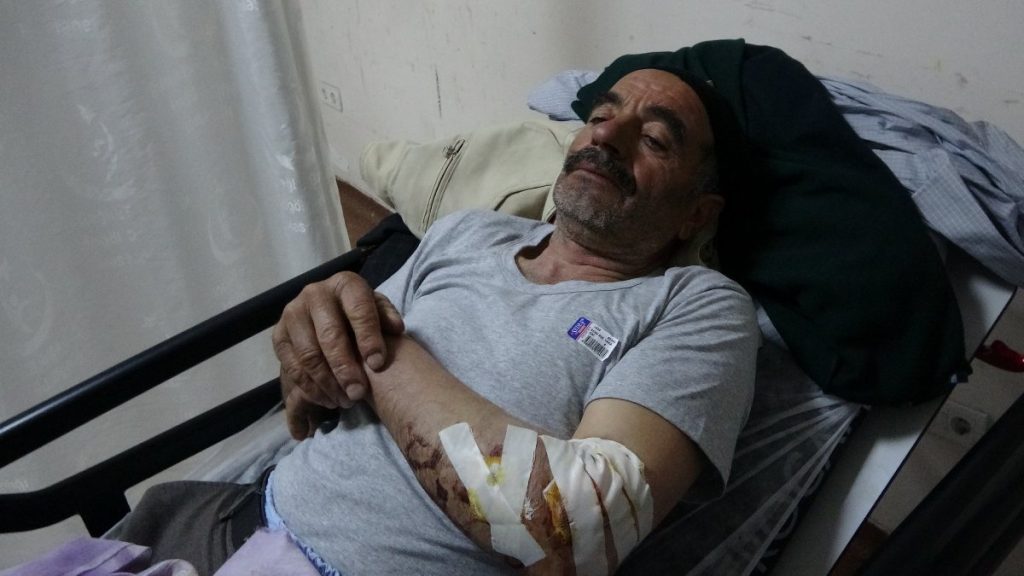 Bingöl’de yaşlı adam başıboş köpeğin saldırısına uğradı