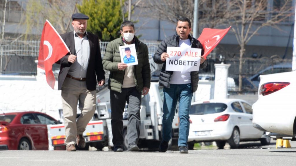 Diyarbakır’da evladına kavuşmak isteyen aile sayısı 270 oldu