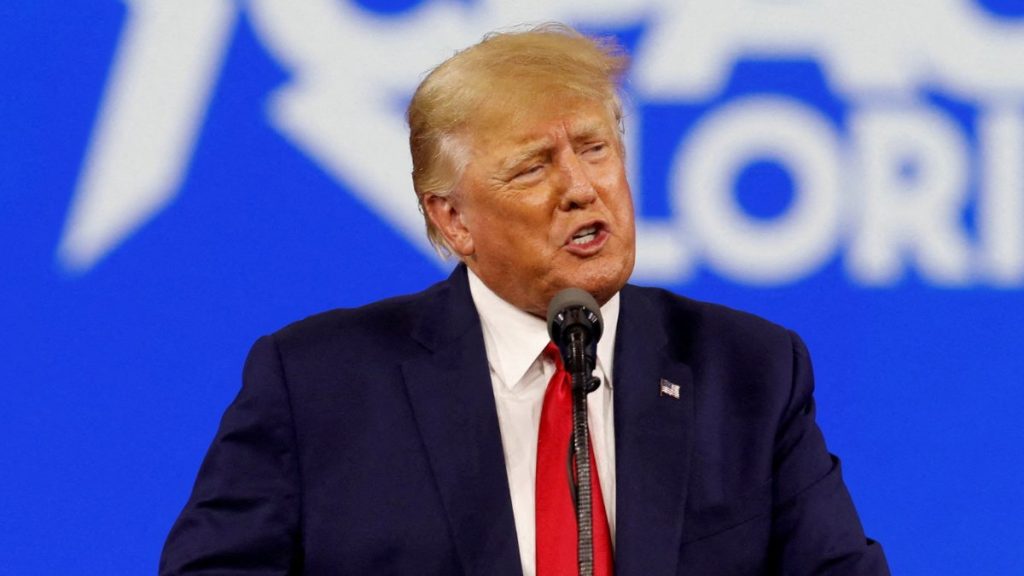 Donald Trump: Uçaklarımıza Çin bayrağı asıp Rusya’yı vuralım