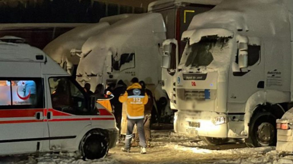 Düzce’de kaybolan adam, 30 saat sonra tırın içinde ölü bulundu