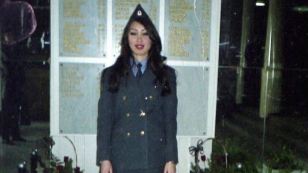 Eski Rus ajan Roza itirafçı oldu