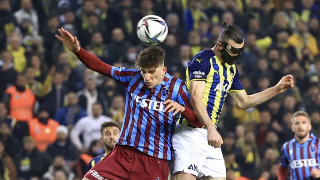 Fenerbahçe, Trabzonspor ile berabere kaldı