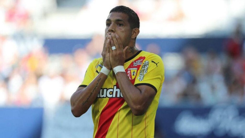 Fenerbahçe’nin stoper hedefi Facundo Medina