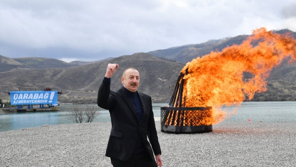 İlham Aliyev, Karabağ’da Nevruz ateşini yaktı