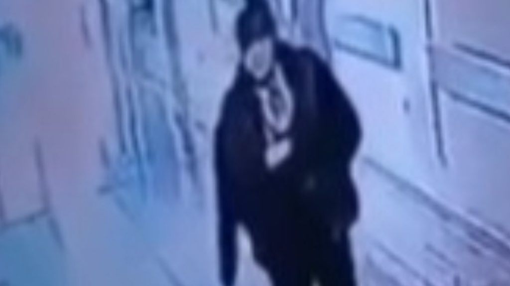 İzmir’de hastanedeki saldırganın, silahı kolundaki alçıya gizlediği ortaya çıktı