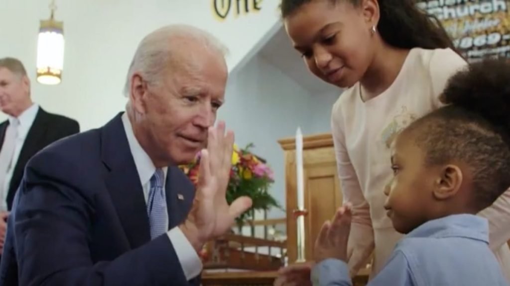 Joe Biden, sosyal medyadaki çocuk reklamlarına yasak getiriyor