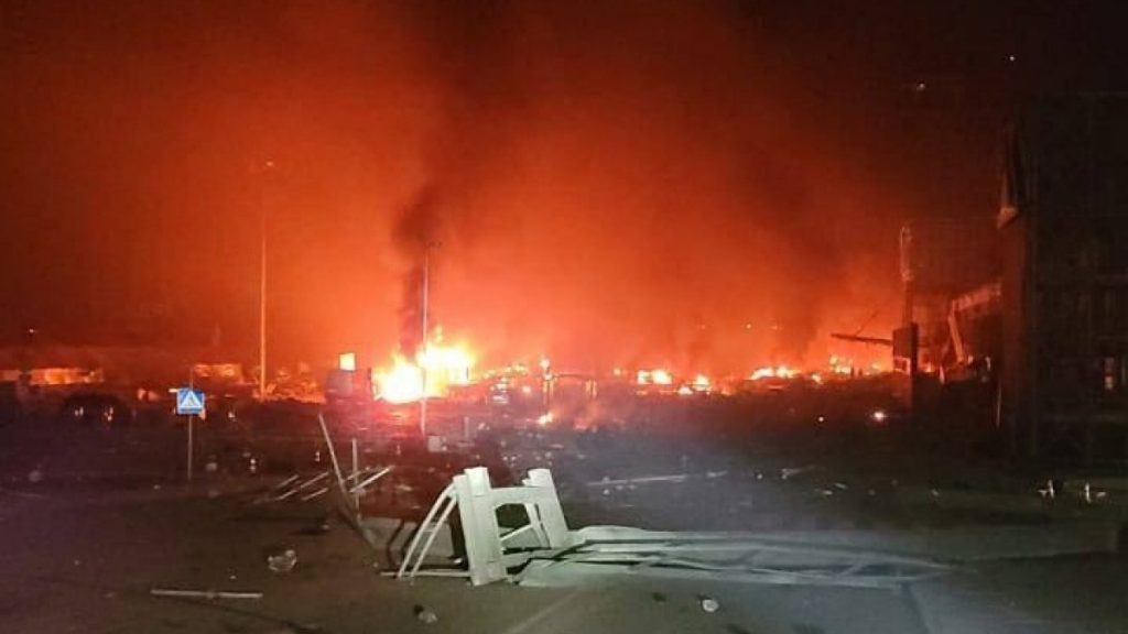 Kiev Belediye Başkanı Kliçko: Başkentte patlamalar var