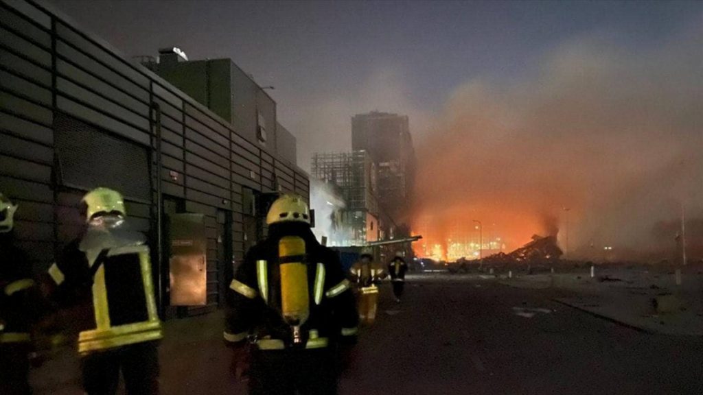 Kiev’de AVM’ye saldırı: 4 ölü