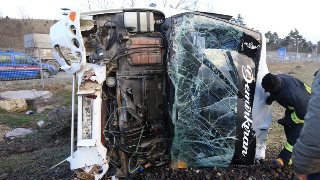 Kırklareli’nde yolcu treni işçi sevisine çarptı