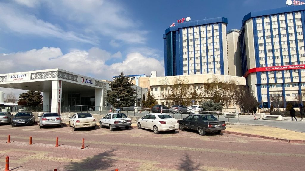 Konya’da eğlence mekanı çıkışı silahlı kavga:3 ölü