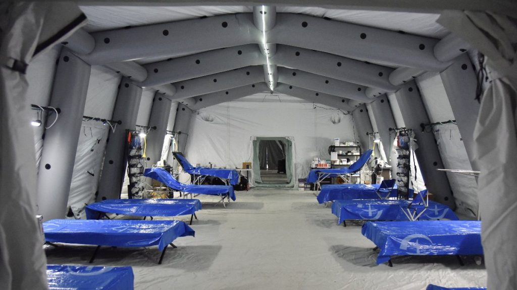 Lviv’de kurulan sahra hastanesi görüntülendi