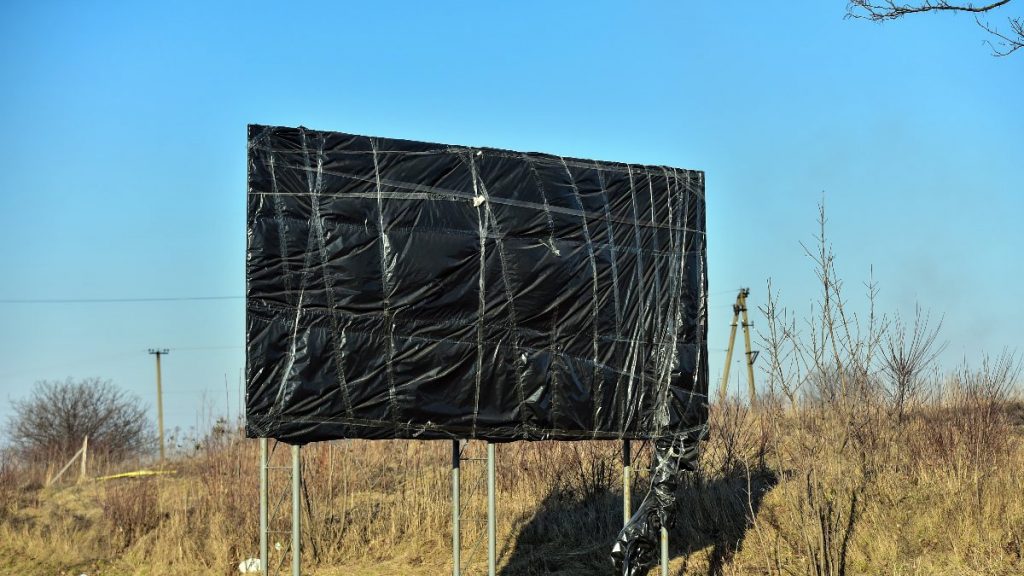 Lviv’de yön tabelaları kapatılmaya başlandı