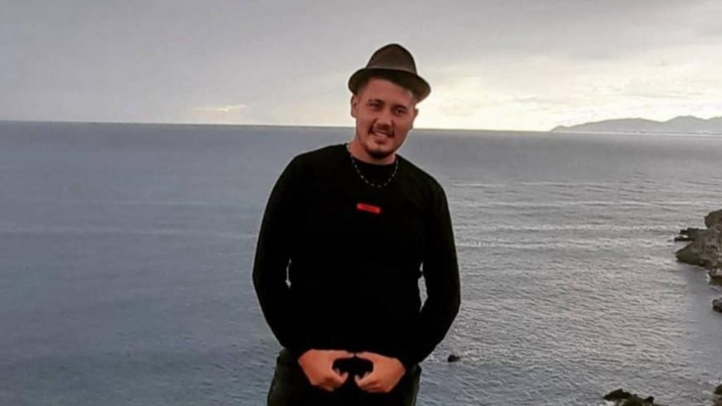 Mersin’de kavga ettiği şahıs tarafından silahla öldürüldü