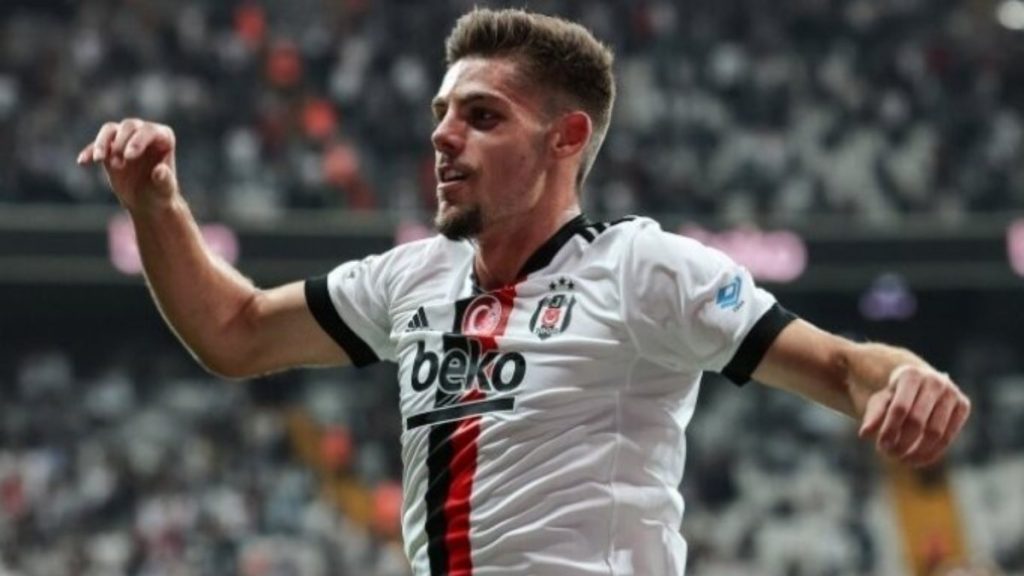 Montero ilk 11’i istiyor