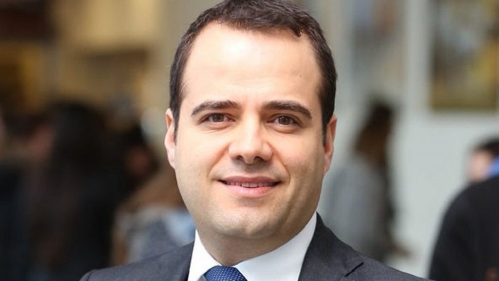 Özgür Demirtaş’a göre asgari ücrete zam çözüm değil