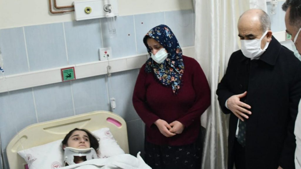 Samsun’da öğrenci servisi kazası:İkizlerden biri hayatını kaybetti