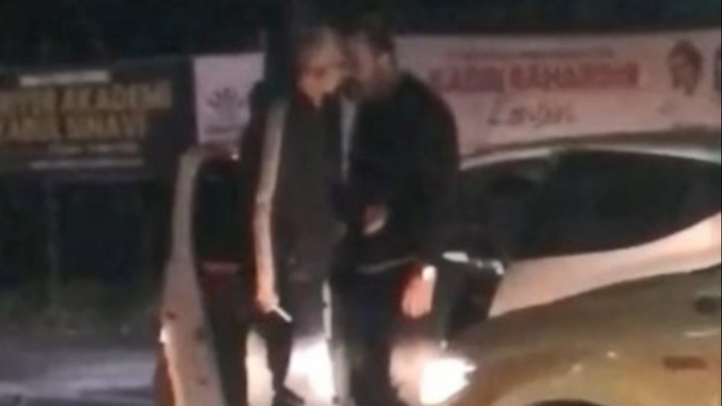 Sarıyer’de bıçaklı taksici kamerada