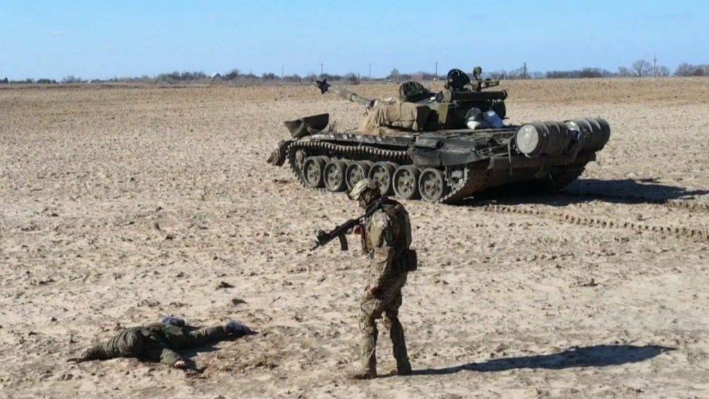 Tankını para karşılığı Ukrayna ordusuna teslim eden Rus askeri