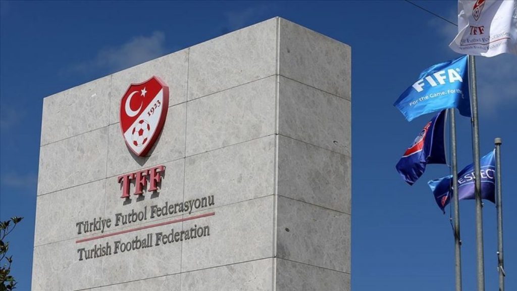 TFF: Yayın hakkı sözleşmesinde imza hakkı Saran ve TRT’ye geçti