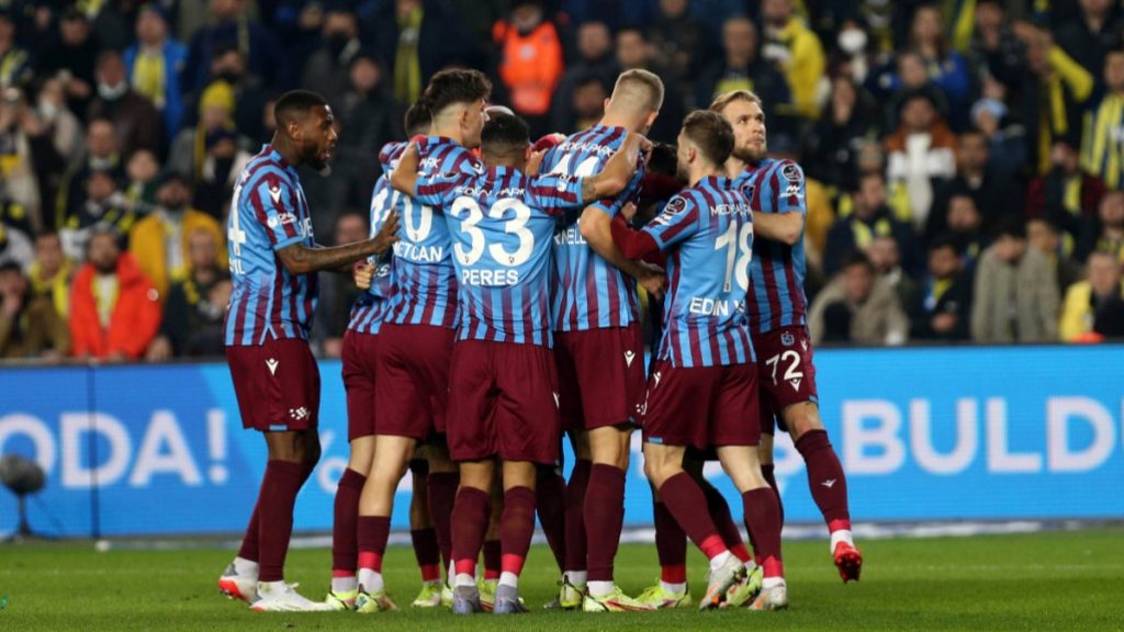 Trabzonspor puan farkında da lider