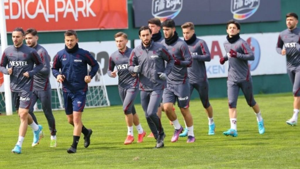 Trabzonspor, Rizespor’a hazırlanıyor