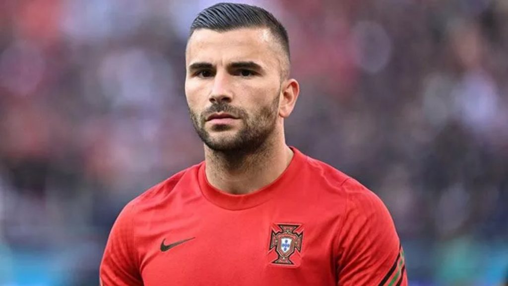 Türkiye’nin rakibi Portekiz’de eksik bitmiyor