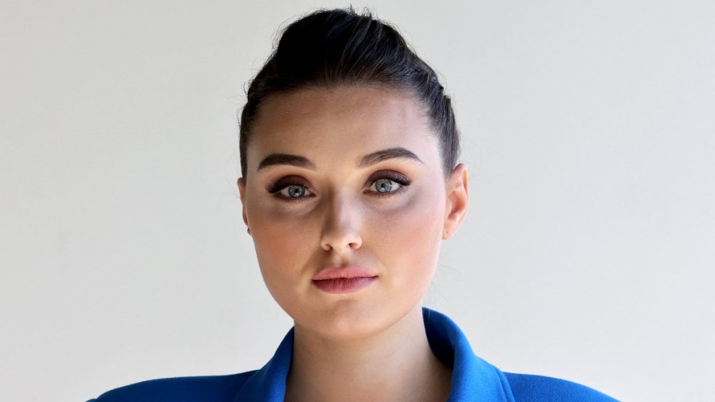 Ukrayna güzeli Didusenko: Ülkemi silahlandırın