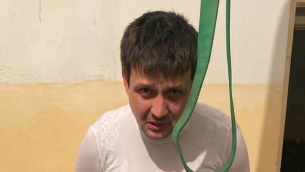 Ukrayna’da kadın kılığına girip sınırı geçmeye çalışan şahıs yakalandı