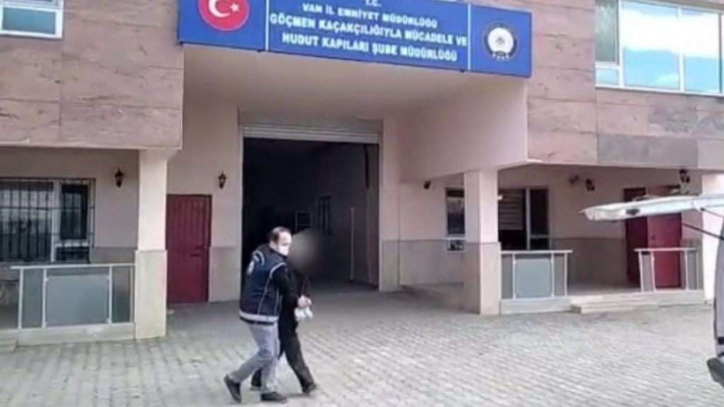 Van’da 6 göçmen kaçakçısı tutuklandı