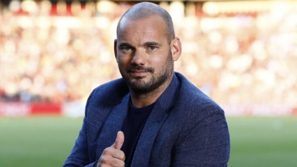 Wesley Sneijder, Barcelona maçına davet edildi