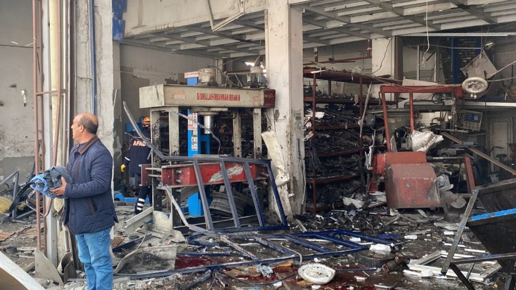 Diyarbakır’daki patlamada ağır yaralanan şahıs hayatını kaybetti