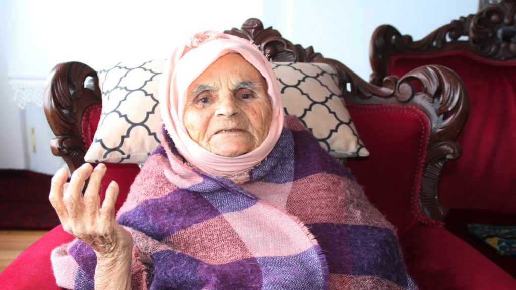 Rize’de 108 yaşında koronavirüsü yendi