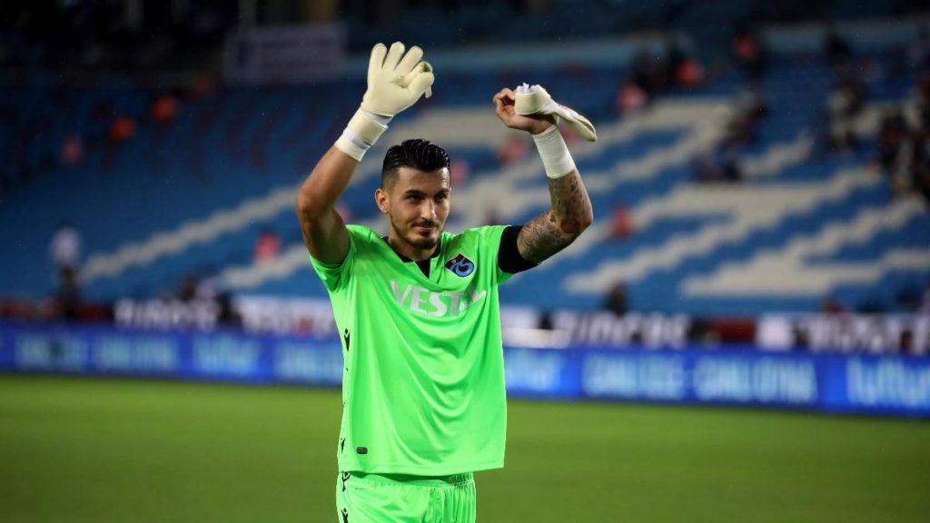 Uğurcan Çakır yönetime tam yetki verdi